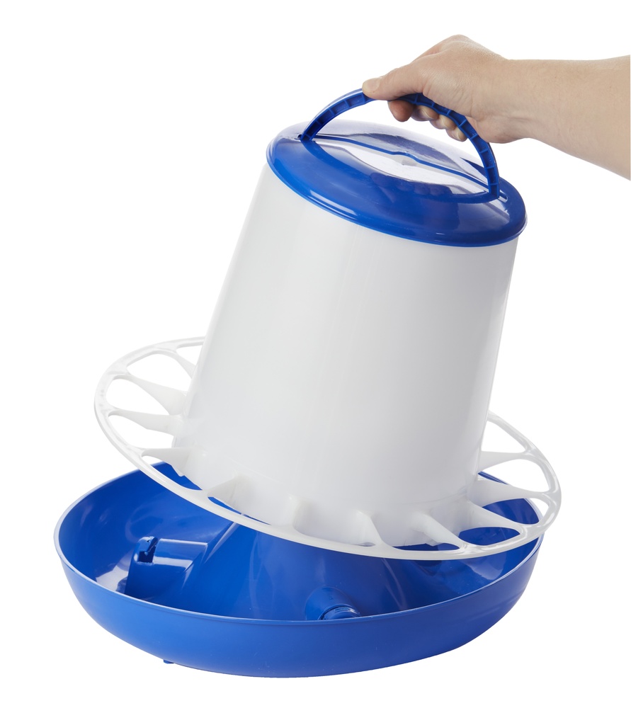 Little Giant Poultry Feeder 15 lb