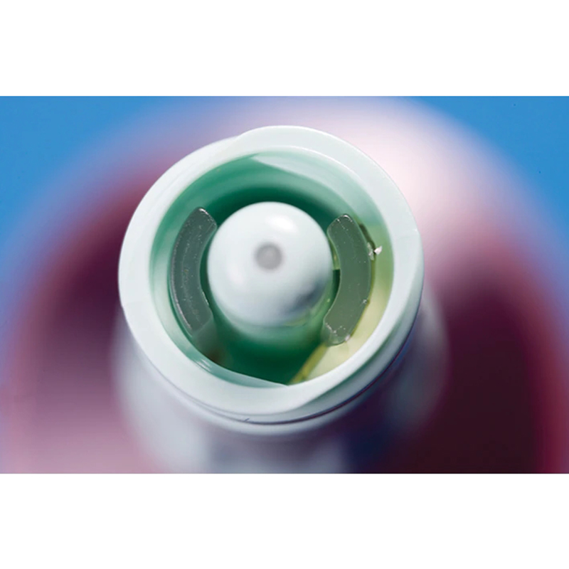 BD IV Therapy Texium Closed Male Luer with Female Cap, 0.12 ml PV, 100/Pack