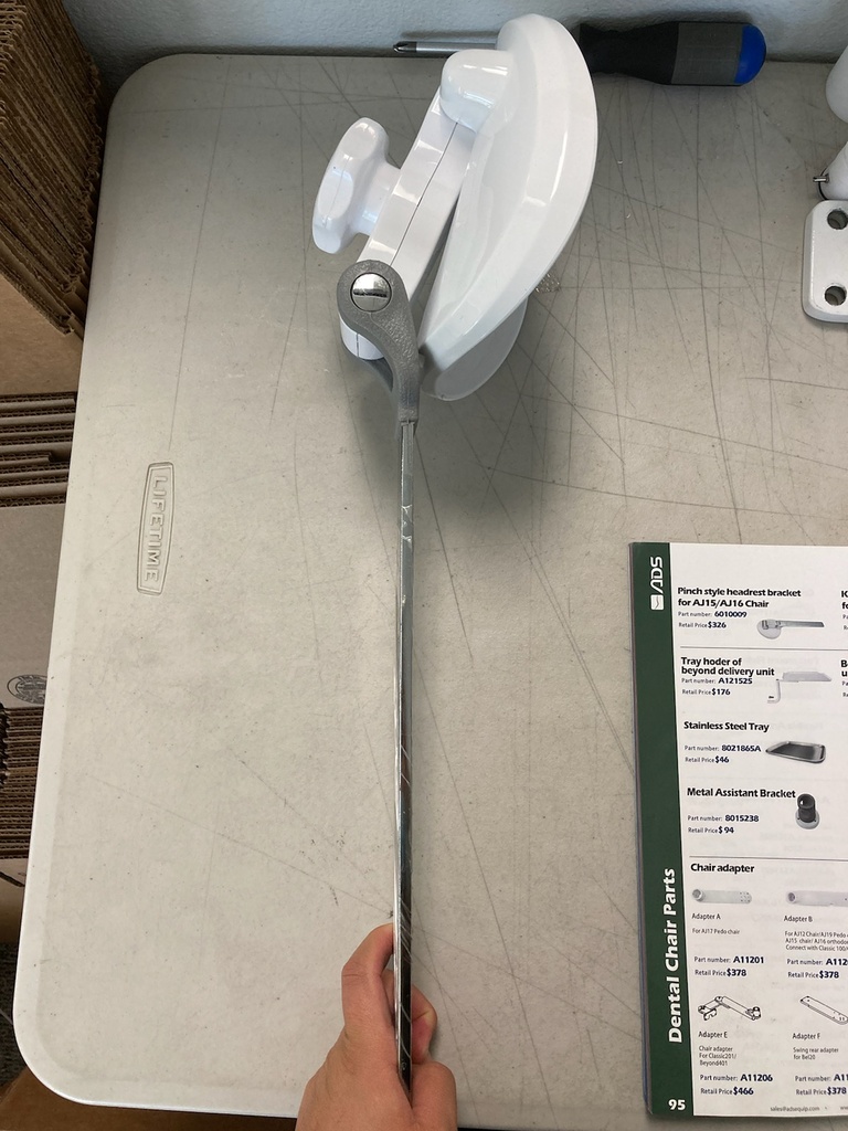 Knob style headrest bracket for AJ12/AJ17/AJ19 Chair