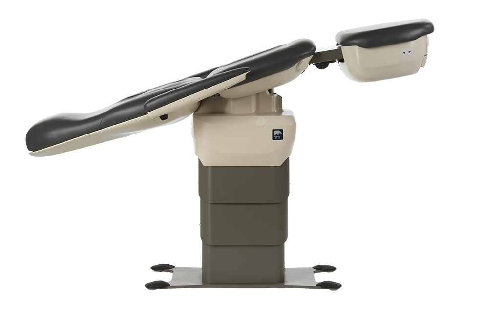 MTI 529 Podiatry/Wound Procedure Chair, Swivel Base, 100-240V 