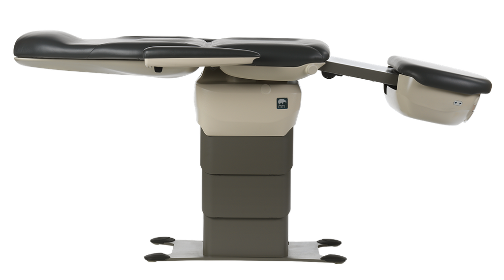 529W Podiatry/Wound Bariatric Chair, Standard Base, 100-240V 