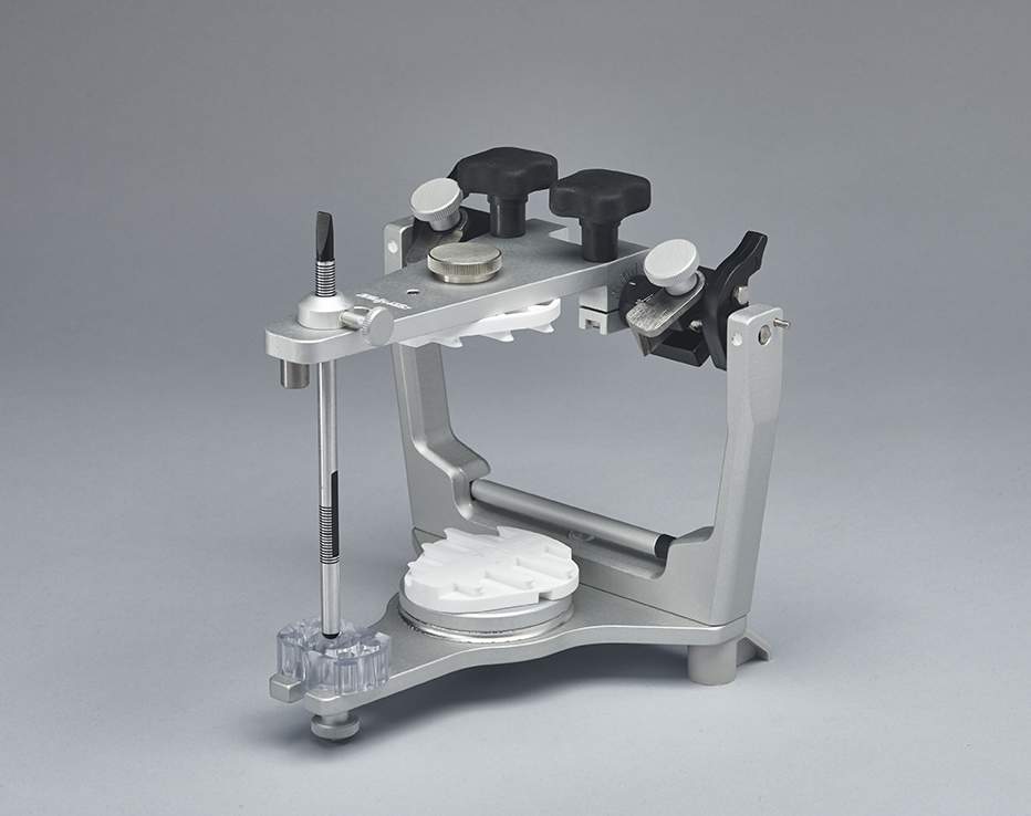 Whip Mix -Model 4641Q Articulator with Magnetic Mounting System