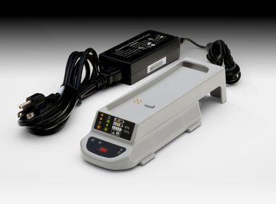 3M™ Versaflo™ Single Station Battery Charger Kit