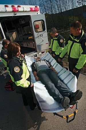Graham Medical Megamover® Portable Transport Unit/White/ Black, 40" x 80", 10/cs (50 cs/plt)