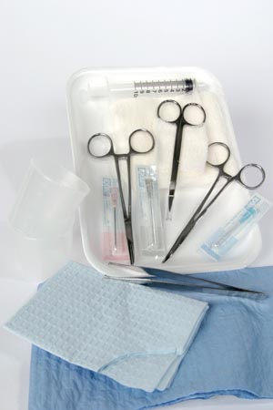 Medical Action Gent-L-Kare® Laceration Trays, Mirror Finish Instruments &amp; Paper Towel/ Drape, 20
