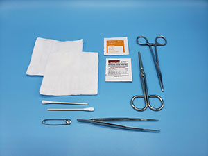 Busse General Purpose Instrument Trays, Kelly Hemostat straight & Sharp/ Blunt Scissors, Sterile