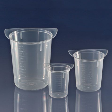 Globe Scientific 100 ml Clarified Polypropylene Tri-Corner Beaker, 100/Case