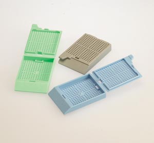 Simport Unisette™ Biopsy Processing/Embedding Cassette & Lid, Lilac