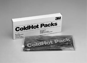 3M™ Reusable Hot/ Cold Pack, 4&quot; x 10&quot; (2 pack &amp; 2 covers), 2/bx
