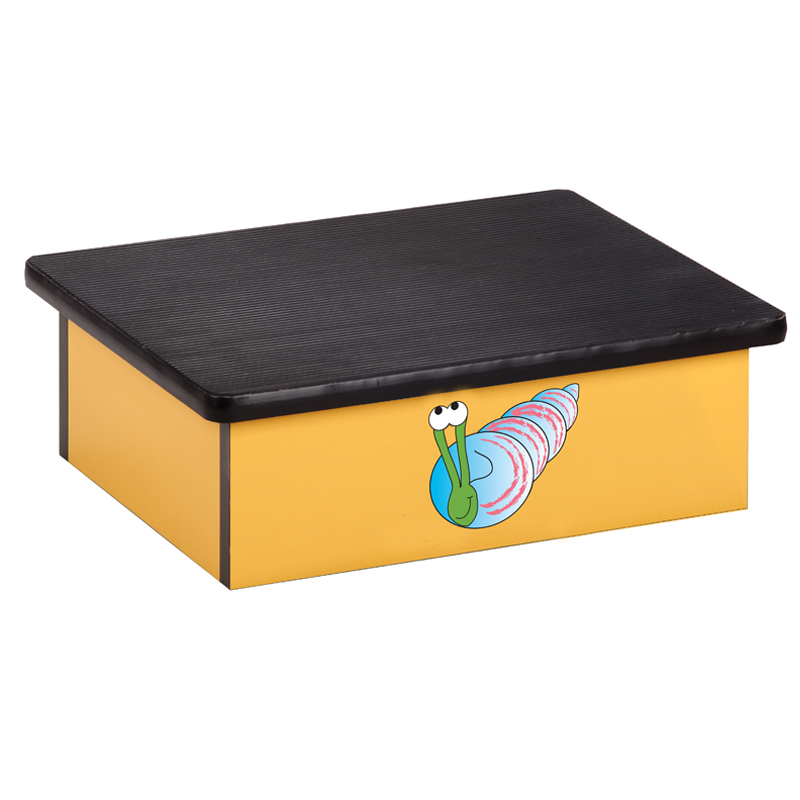 Ocean Snail Yellow Laminate Step Stool