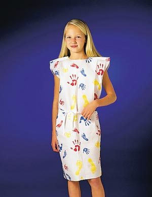 Graham Medical Pediatric Exam Gown, TPT, 20" x 36", Tiny Tracks® Print (112 cs/plt)