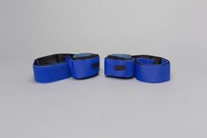 Posey Stretcher Wrist Restraint, One Size Fits Most, Hook & Loop Closure, 1-Strap, Nylon, Blue
