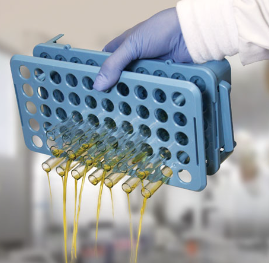 Grip Rack, Rack w/ Tube Grippers and Tube Eject for up to 15mm Tubes, 50-Place, Autoclave, Blue