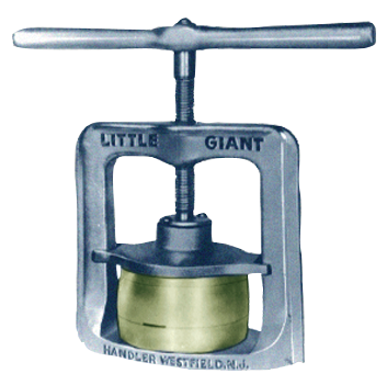 [33] Handler Little Giant Flask Press Model 33