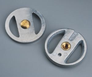 [005057-000] Whip Mix - Metal Mounting Plates (1 Pair)