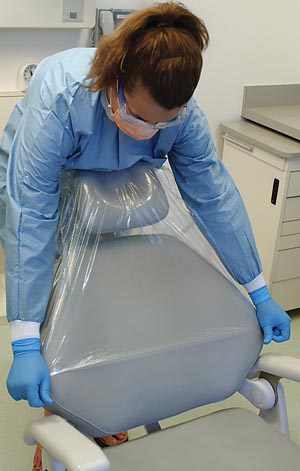 [BCCS] Crosstex Chair Sleeve, 27½" x 24", 225/rl, 4 rl/cs