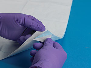 [695] Busse Towels/Drapes, Non-Sterile, Nonfenestrated, Autoclbl, Polyp. Film Center, Blue/ White, Bul