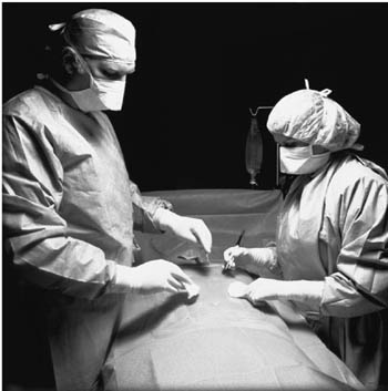 [1040] 3M™ Steri-Drape™ Incise Drapes, Overall 23" x 13"