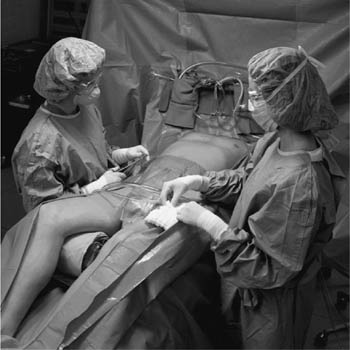 [6677] 3M™ Steri-Drape™ Cardiovascular Sheet, 107" x 133", Blue Fabric, 6/c