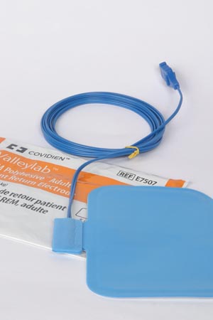 [E7507] Medtronic Valleylab REM Polyhesive II Patient Return Electrode, Adult, 2.7m (9ft) Attached Cord