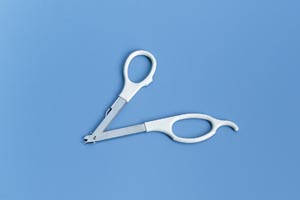 [772] Busse Plastic Handled Skin Staple Remover