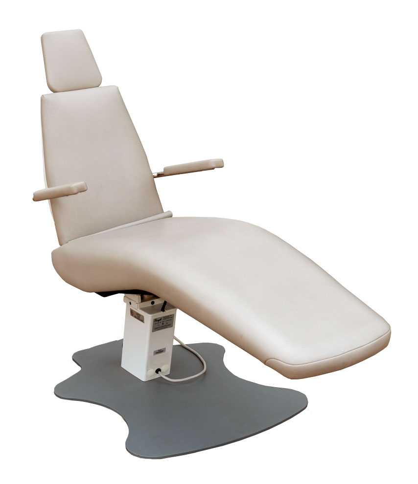 [ROY-CHAI08] Royal Ortho Chair w/Fixed Base