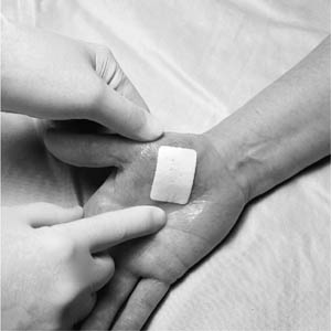[3588] 3M™ Tegaderm™ + Transparent Dressing With Non-Adherent Pad, 6" x 6", Pad Size 4" x 4"