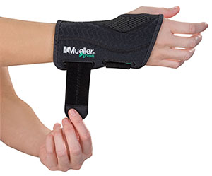 [86274] Mueller® Green Fitted Wrist Brace, Black, Large/X-Large, Left