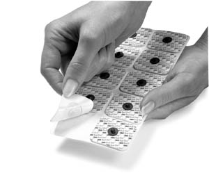 [2570-5] 3M™ Red Dot™ Monitoring Electrode with Abrader, 4cm x 3.5cm, Radiolucent Stud, 5/bg