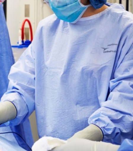 [9040] Gown, Surgical, Impervious in the Chest and Outside of the Sleeve-Back, X-Large