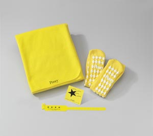 [6236Y] Deluxe Kit with Regular Size Socks, Yellow