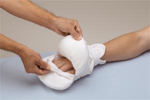 [2811] Posey Hand Control Mitt, Peek-A-Boo, One Size Fits Most, Hook and Leep Closure, w/o Straps, No Finger Seperators, Double Padded, Nylon, White